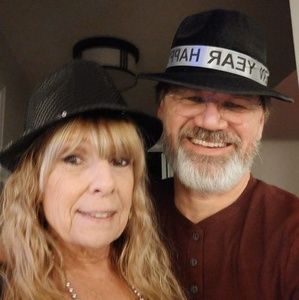 Meet your Posher, Dawn